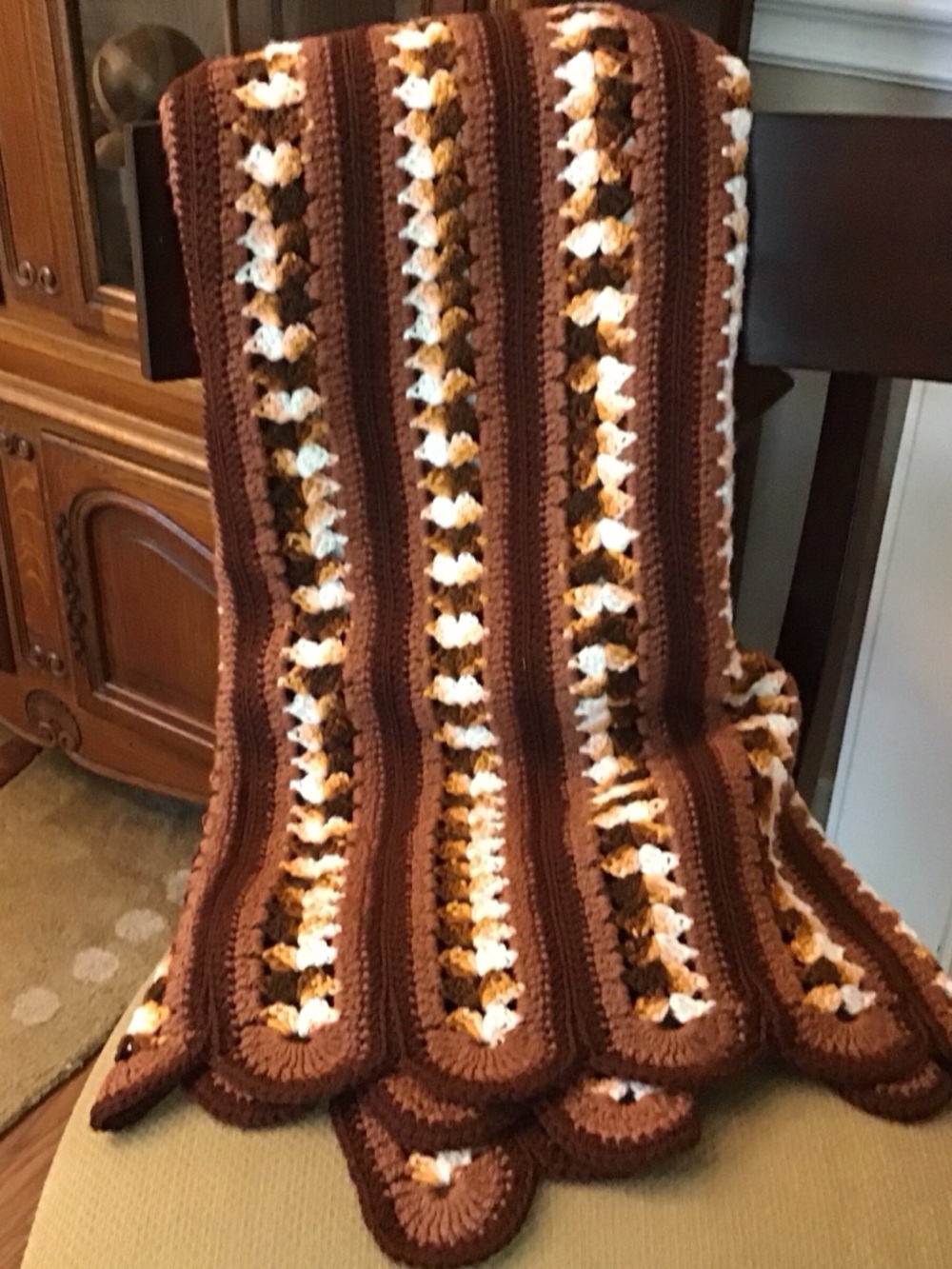 Vintage 80’s Handmade Crochet Scallop Afghan Throw  in Brown, White and Peach